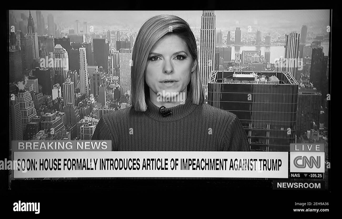 Une capture d'écran CNN, l'ancre Kate Bolduan, rapporte que la Chambre des représentants va destituer le président Donald Trump pour la deuxième fois. Banque D'Images