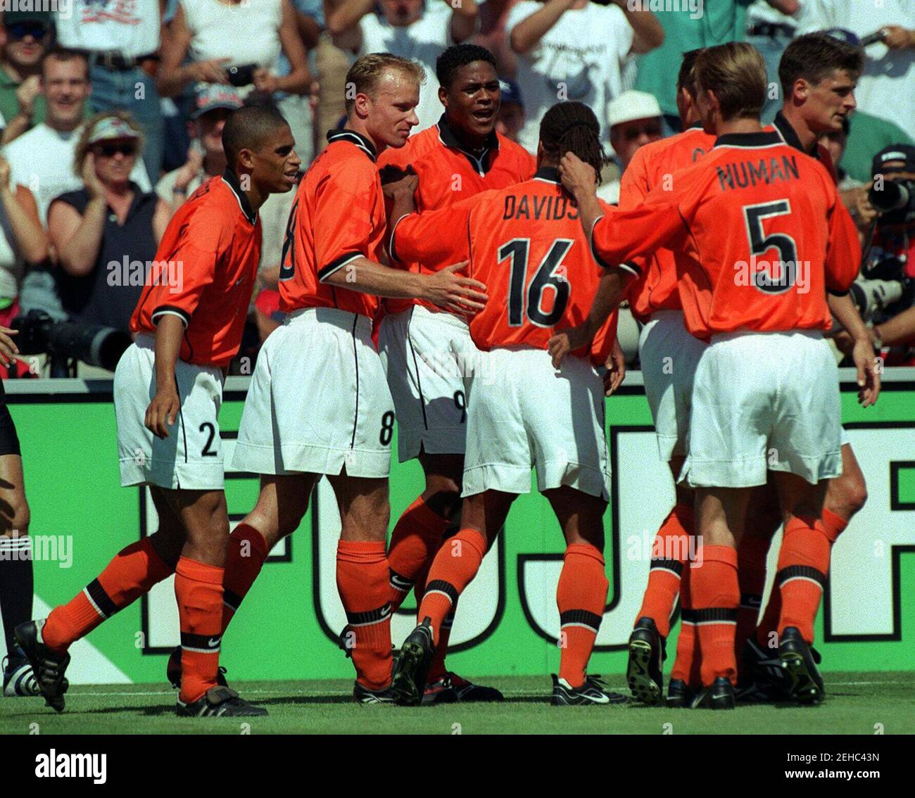 Fanion Coupe Du Monde 1998 – Hollande/Belgique – Groupe E – Vintage