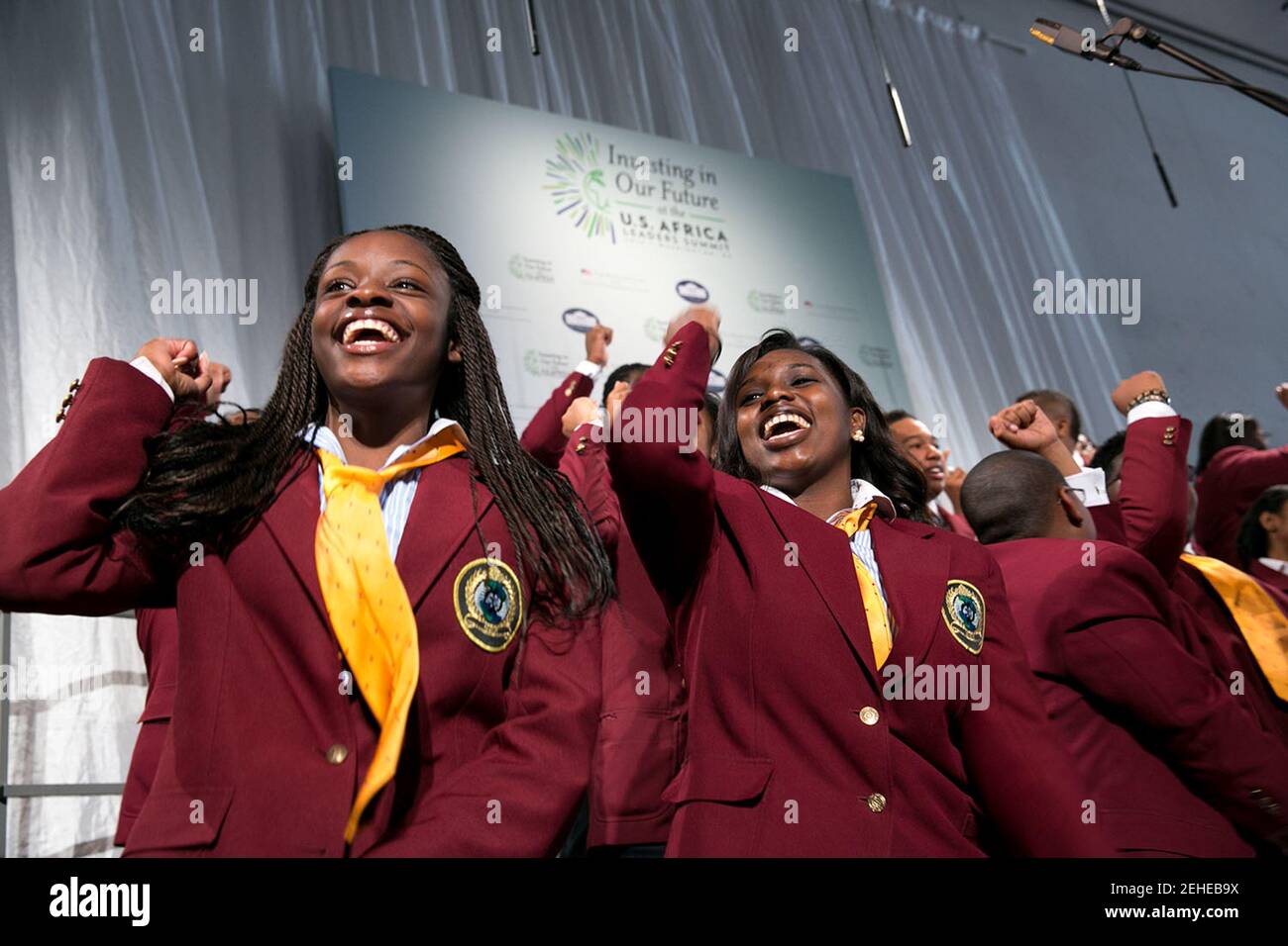 Soul Children de Chicago se présente lors d'un programme de symposium organisé par la première dame Michelle Obama et l'ancienne première dame Laura Bush sur l'avancement pour les femmes et les filles en Afrique, avec les conjoints des leaders américains-africains au John F. Kennedy Center for the Performing Arts à Washington, D.C., le 6 août 2014. Banque D'Images