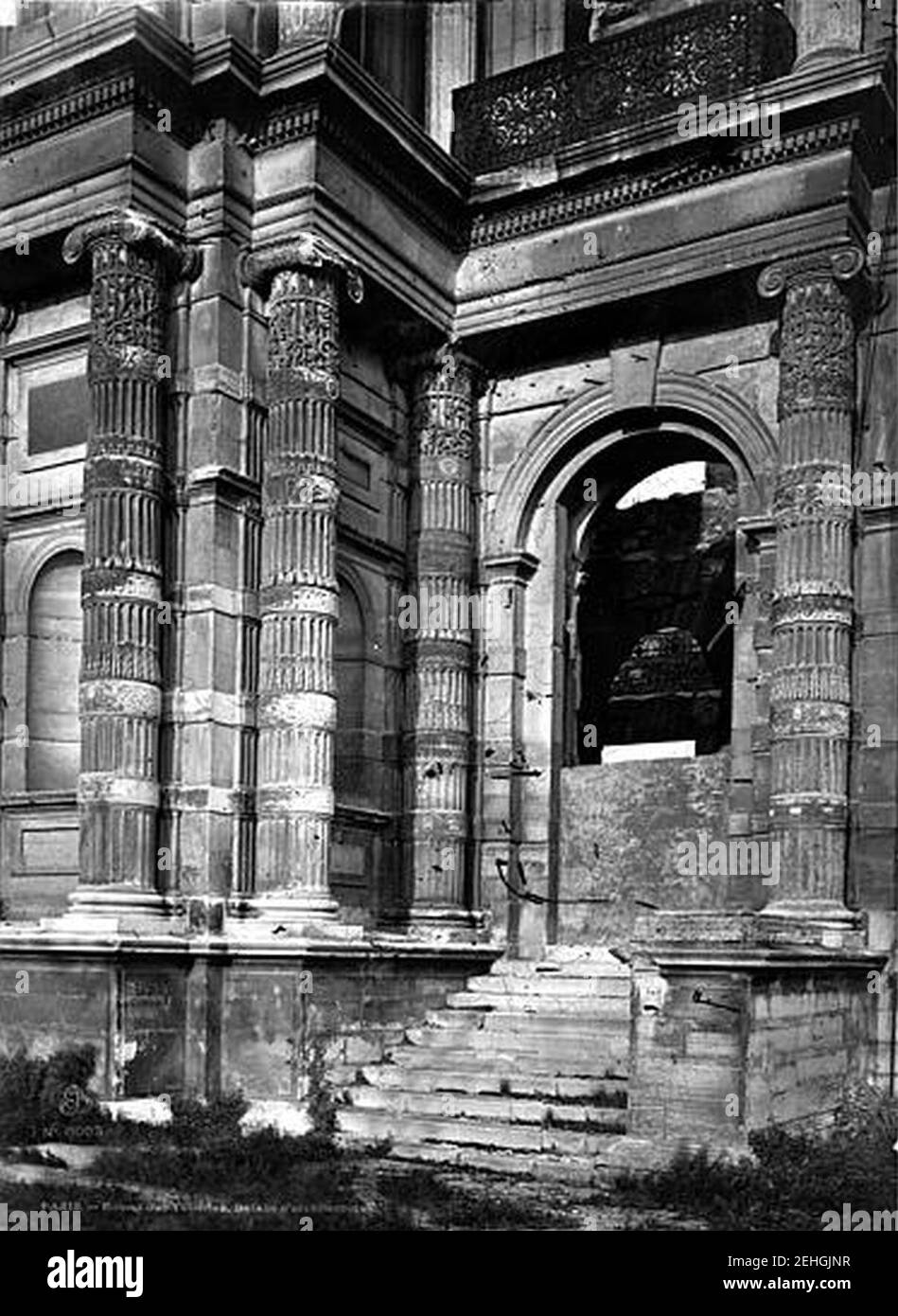 Ruines du palais des tuileries Banque d