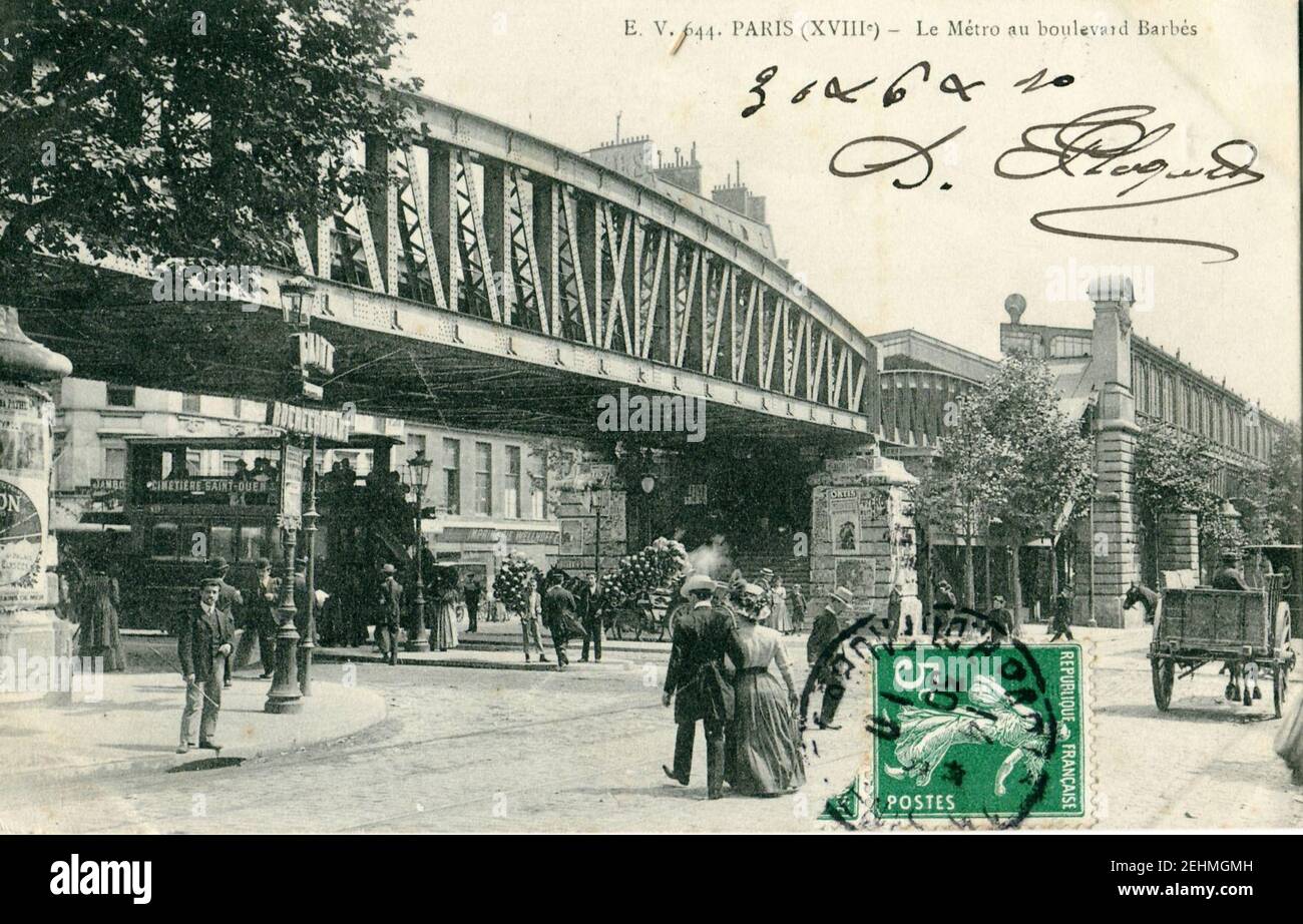 PARIS XVIII - le Métro au Boulevard Barbes. Banque D'Images