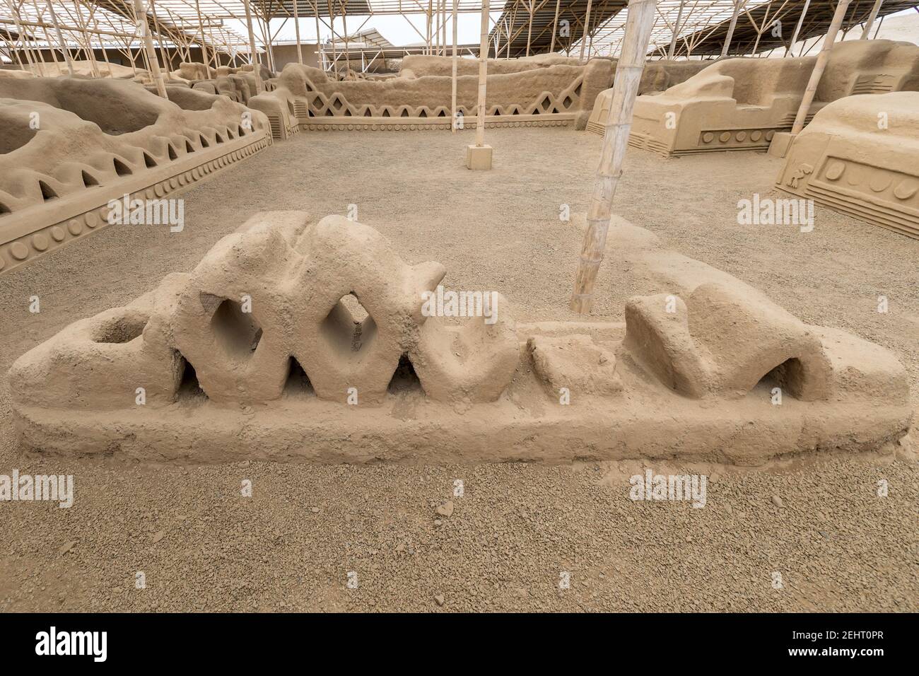 Zone administrative, Bas-reliefs, Palais du XIVe siècle, Chan, la plus grande ville adobe du monde et S-American la plus grande ville pré-colombienne, Moche Valley, T Banque D'Images