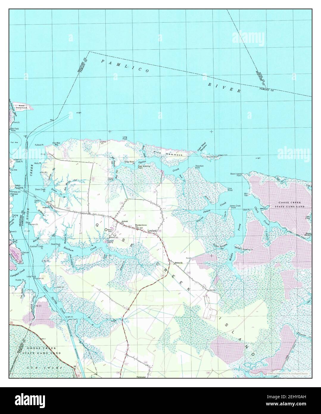 Lowland, Caroline du Nord, carte 2000, 1:24000, États-Unis d'Amérique par Timeless Maps, données U.S. Geological Survey Banque D'Images