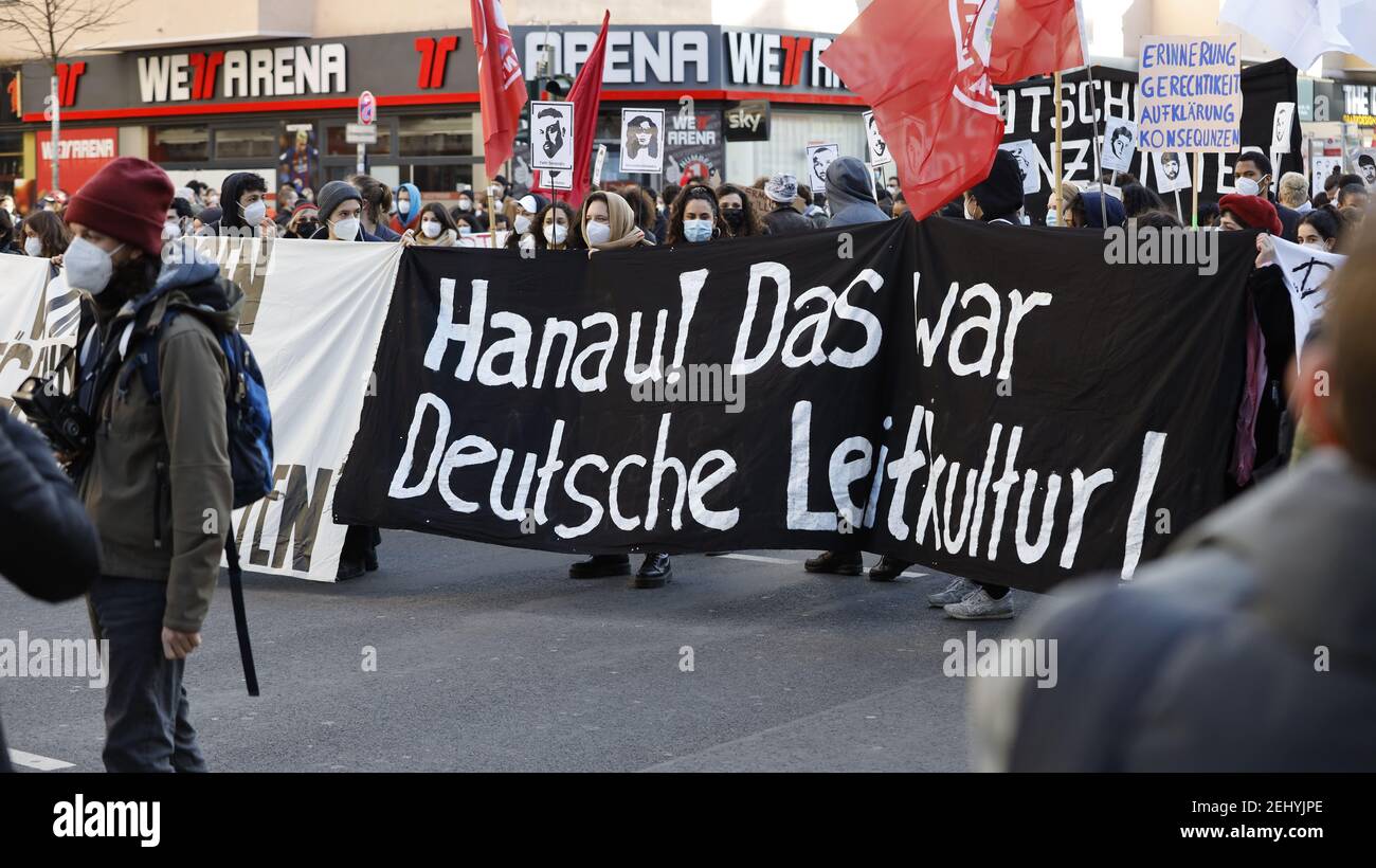 Berlin Allemagne Fevrier 21 Lors De L Attaque De Hanau Le 19 Fevrier Tobias Rathjen 43 Ans A Assassine Un Total De Dix Personnes En Face D Un Bar A Chicha D Un Kiosque