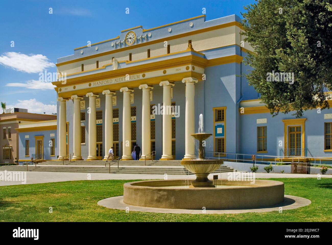 Hanford Auditorium, style néoclassique, à Courthouse Square, Hanford, Californie, ÉTATS-UNIS Banque D'Images