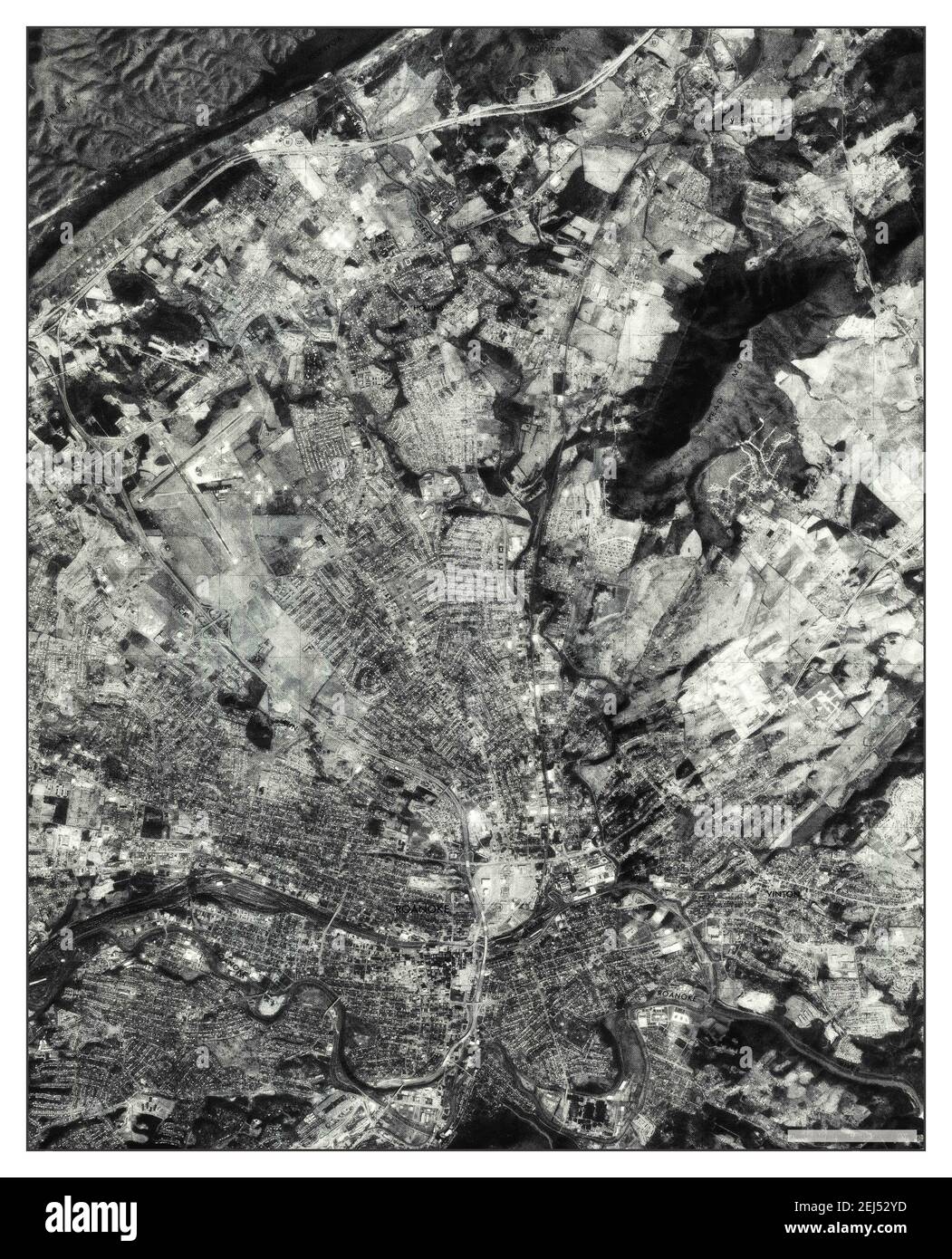 Roanoke, Virginie, carte 1977, 1:24000, États-Unis d'Amérique par Timeless Maps, données U.S. Geological Survey Banque D'Images