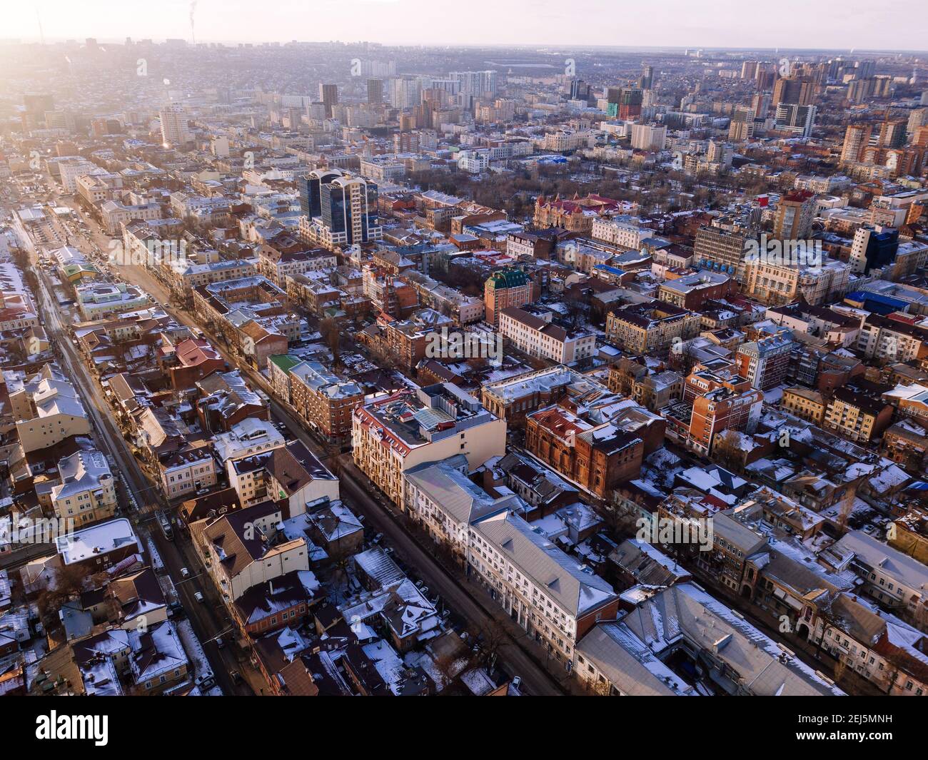 Vue aérienne du centre-ville historique de Rostov-sur-le-Don. Banque D'Images