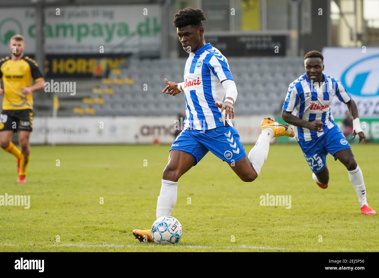 Horsens, Danemark. 21 février 2021. Emmanuel Sabbi (11) d'OB vu pendant le 3F Superliga match entre AC Horsens et Odense Boldklub à Casa Arena à Horsens. (Crédit photo : Gonzales photo/Alamy Live News Banque D'Images