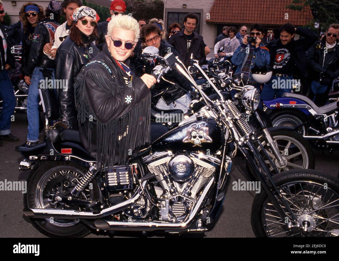 Perri Lister et Billy Idol à Love Ride 5 bénéfice pour la dystrophie musculaire Association - 13 novembre 1988 à Harley Davidson de Glendale à Glendale, Californie, crédit: Ralph Dominguez/MediaPunch Banque D'Images