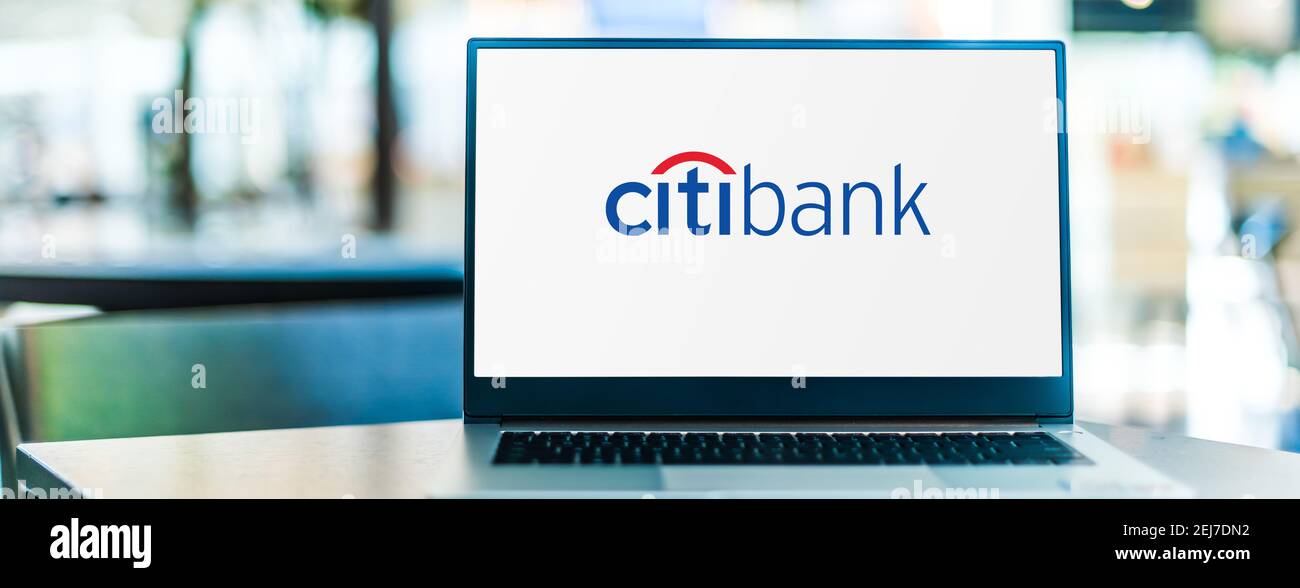 POZNAN, POL - SEP 23, 2020: Ordinateur portable affichant le logo de Citibank, la division consommateurs de la multinationale des services financiers Citigroup Banque D'Images