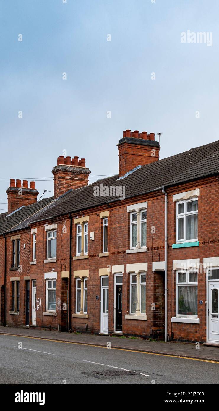 Loughborough, Leicestershire, Angleterre, Royaume-Uni. Maisons mitoyennes typiques du centre-ville construites à l'origine pour la classe ouvrière Banque D'Images