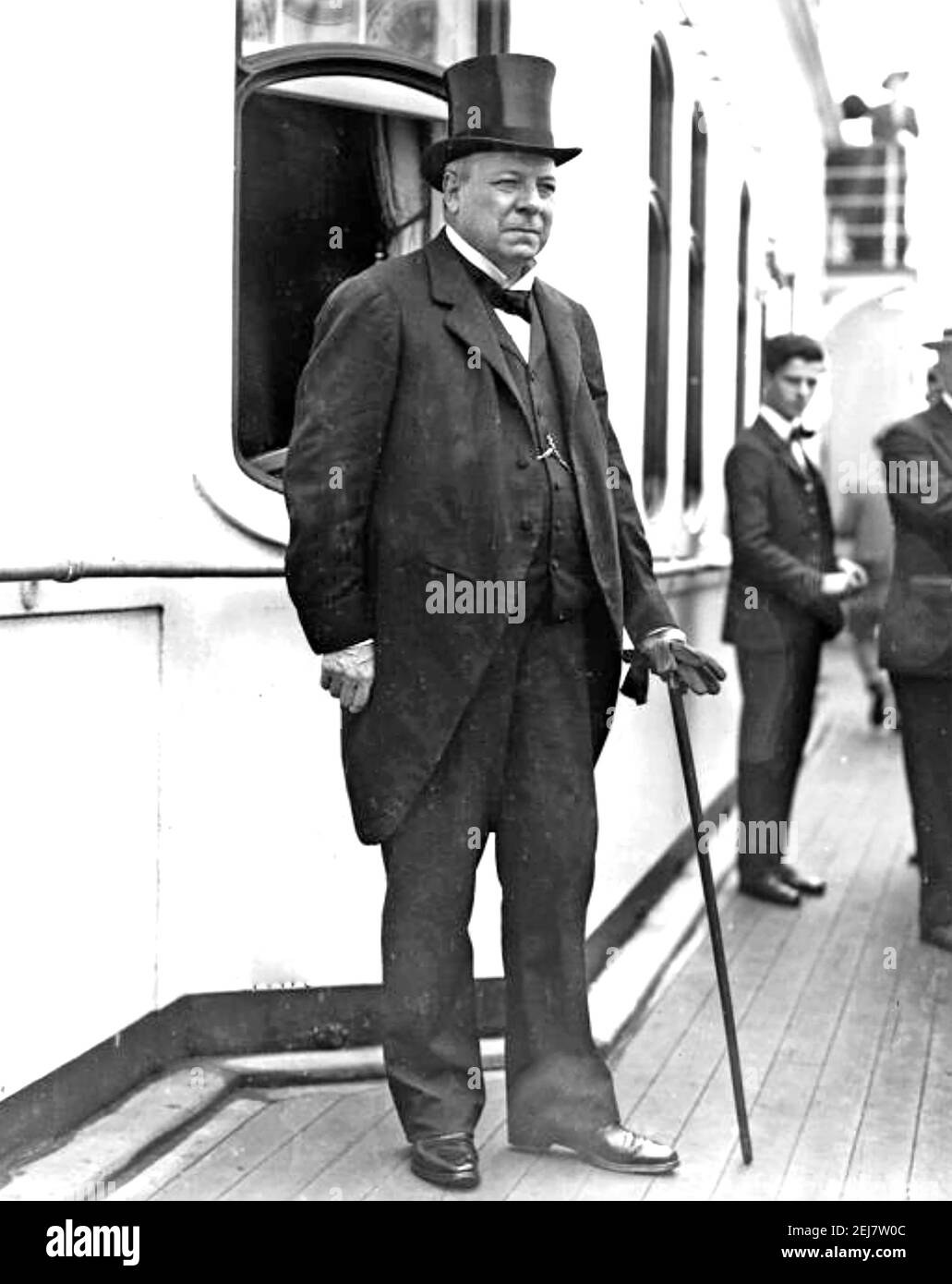 RICHARD HALDANE (1856-1928) politicien, philosophe et avocat britannique lors d'une visite en Amérique vers 1912 Banque D'Images