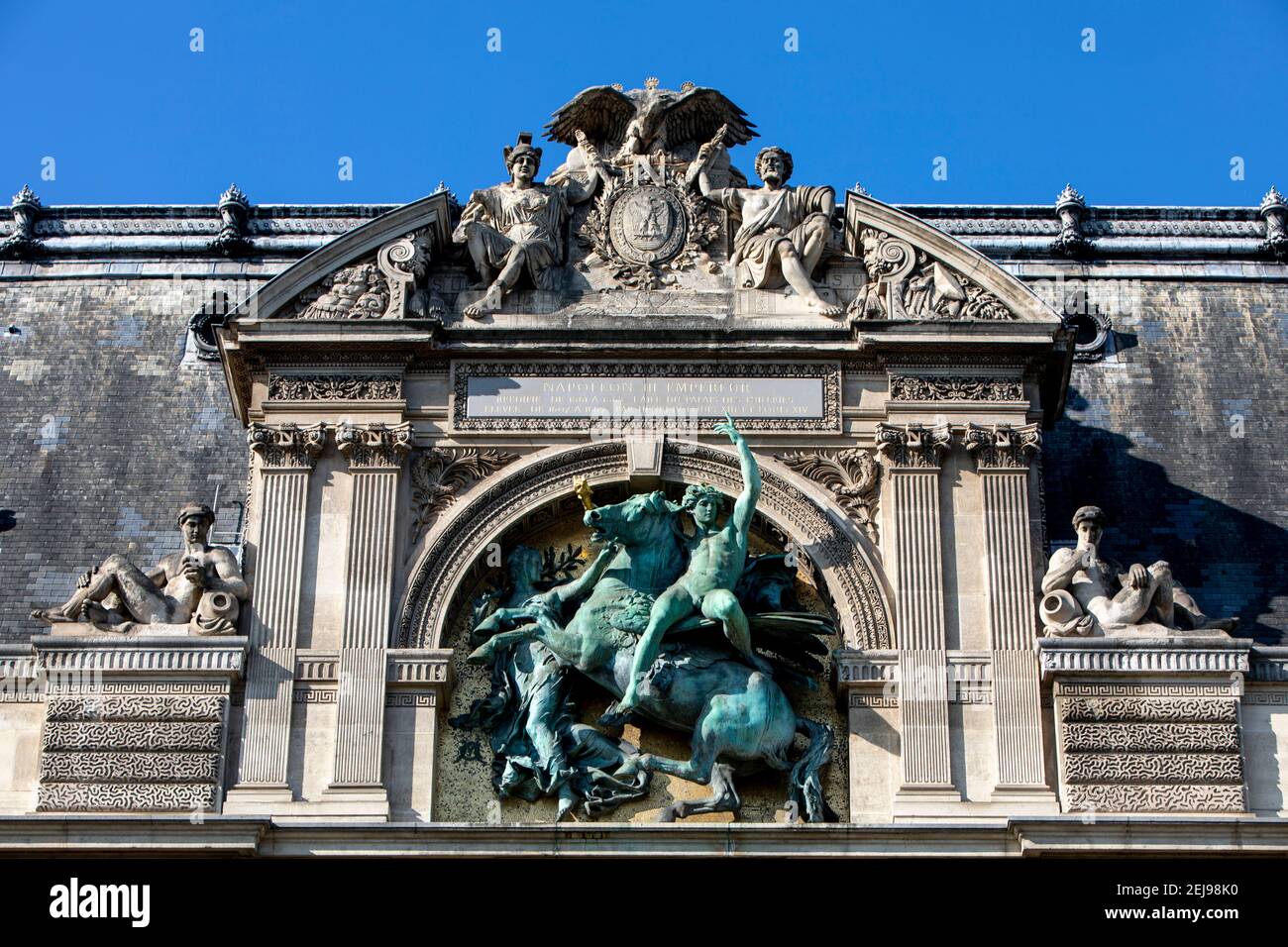 Détail du musée du Louvre, paris, france Banque D'Images