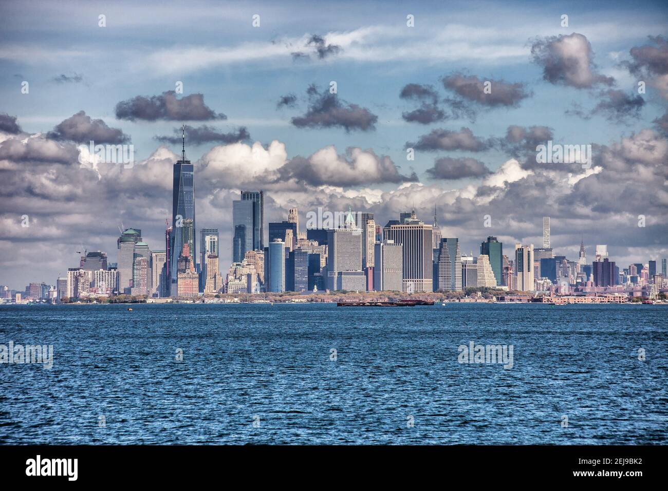 Manhattan Island par temps clair, Banque D'Images