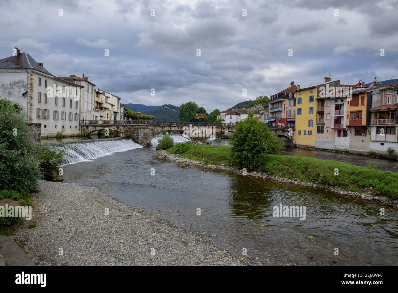 Saint Girons, Ariège (Occitanie, France) ESP: Saint Girons, Ariège (Occitania, Francia) FR: Saint Girons, Ariège (Occitanie, France) Banque D'Images