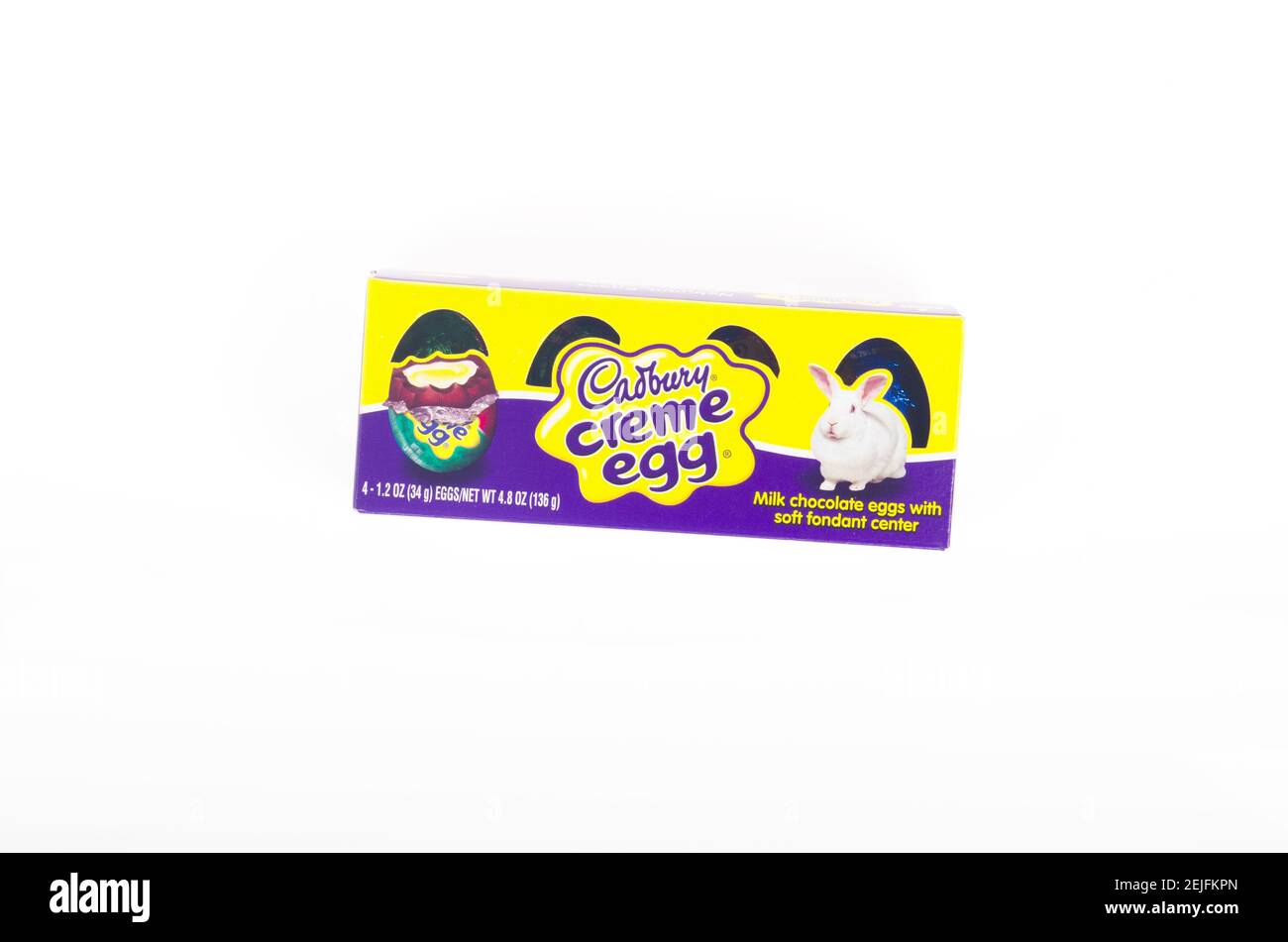 Cadbury Creme eggs paquet de 4 un bonbon de Pâques populaire Banque D'Images