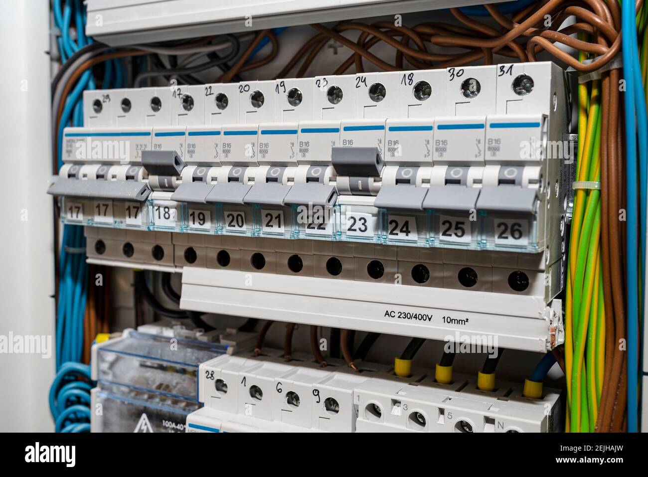 Pack De 5 Fusibles Domestiques BS1361 15A (bleu) - Pour Tableau électrique Principal, Marque Bussmann