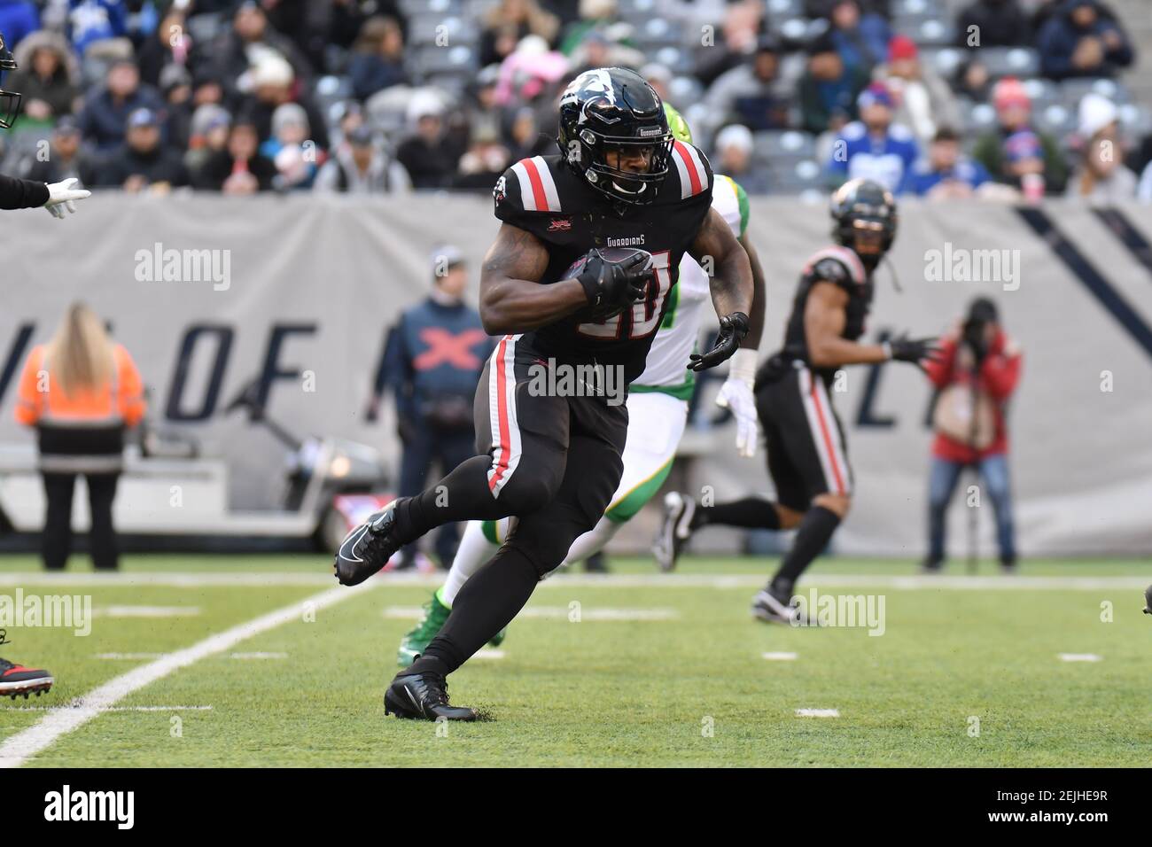 09 FÉVRIER 2020 : Tim Cook III (20) des Gardiens de New York porte le ballon lors d'un match contre les Vipers de la baie de Tampa au stade MetLife le 09 février 2020 à East Rutherford, New Jersey. Gregory Vasil/Cal Sport Media/Sipa USA (image de crédit : & copie ; Gregory Vasil/CSM/Sipa USA) Banque D'Images