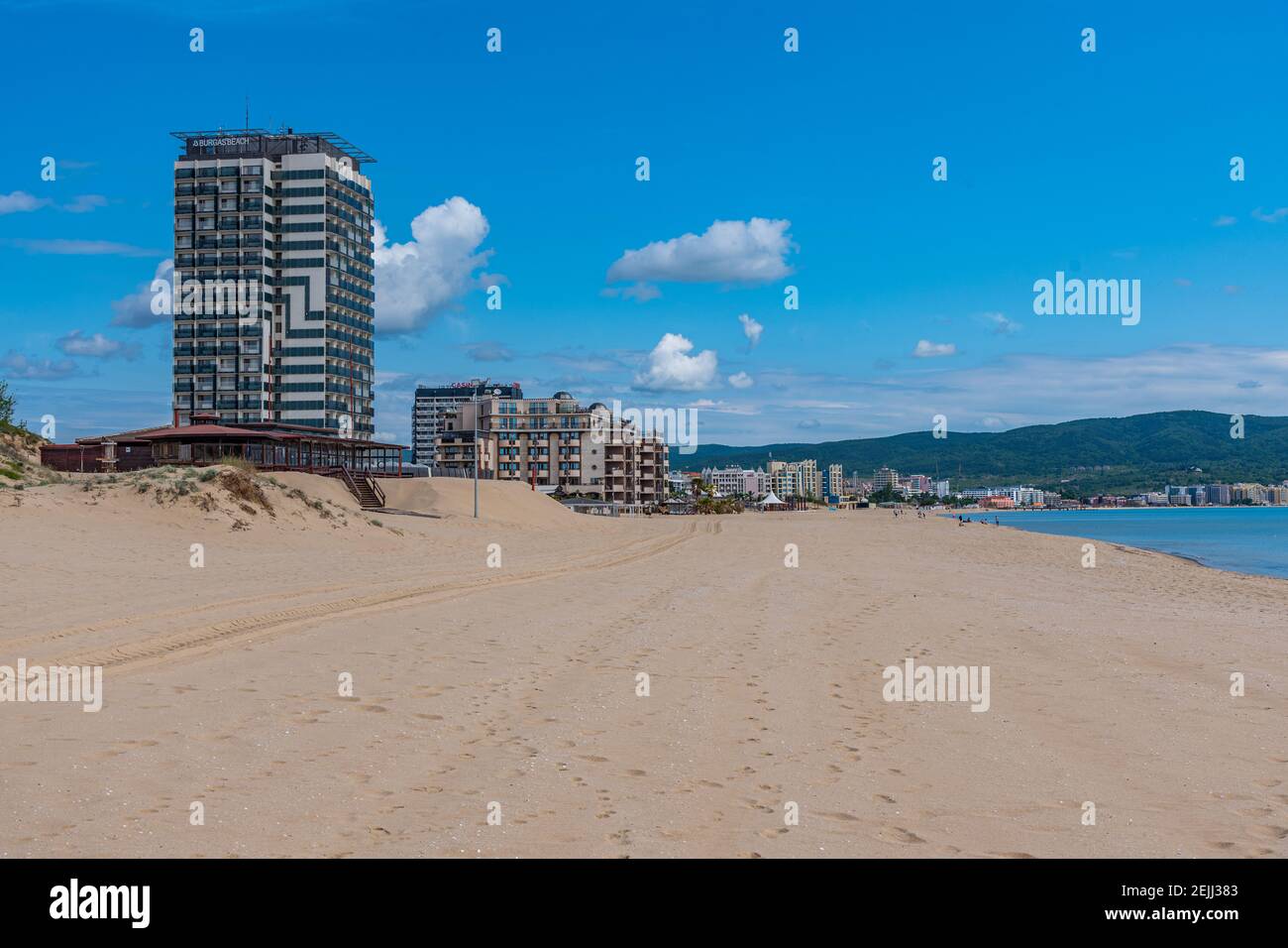 Plage ensoleillée - une station de vacances populaire en Bulgarie Banque D'Images