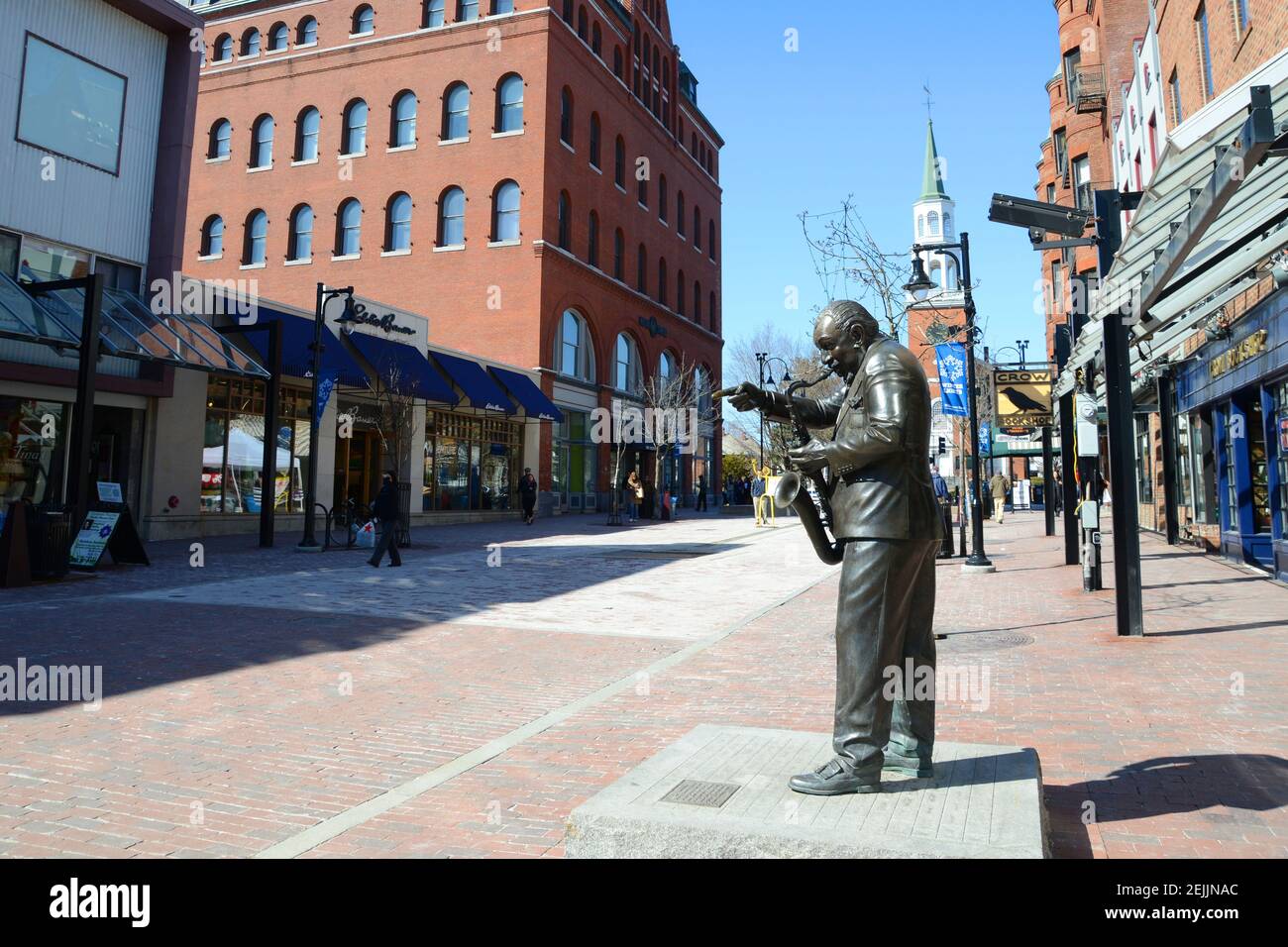 Church Street Marketplace dans le quartier historique de Burlington, Vermont VT, États-Unis. Banque D'Images