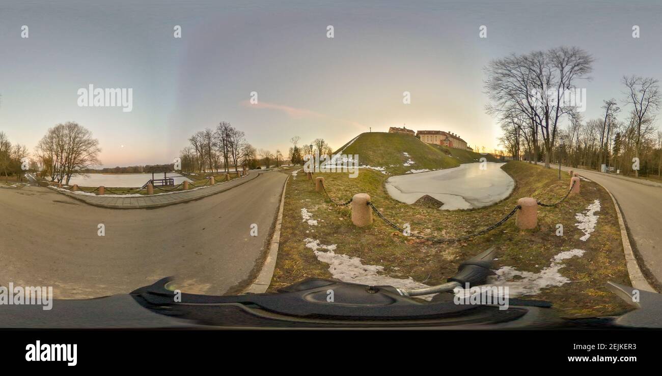 Photo VR à 360 degrés du château de Niasvizh, Biélorussie Banque D'Images