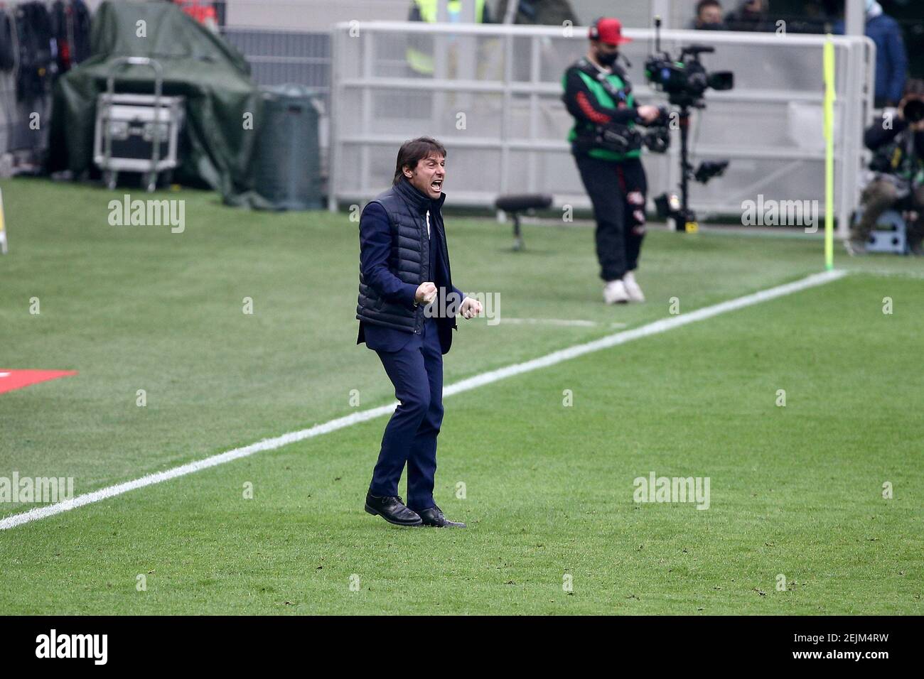 2/21/2021 - derby Milan vs Inter championnat 2020 21 sur la photo: CONTE ANTONIO ESULTA (photo par IPA/Sipa USA) crédit: SIPA USA/Alay Live News Banque D'Images