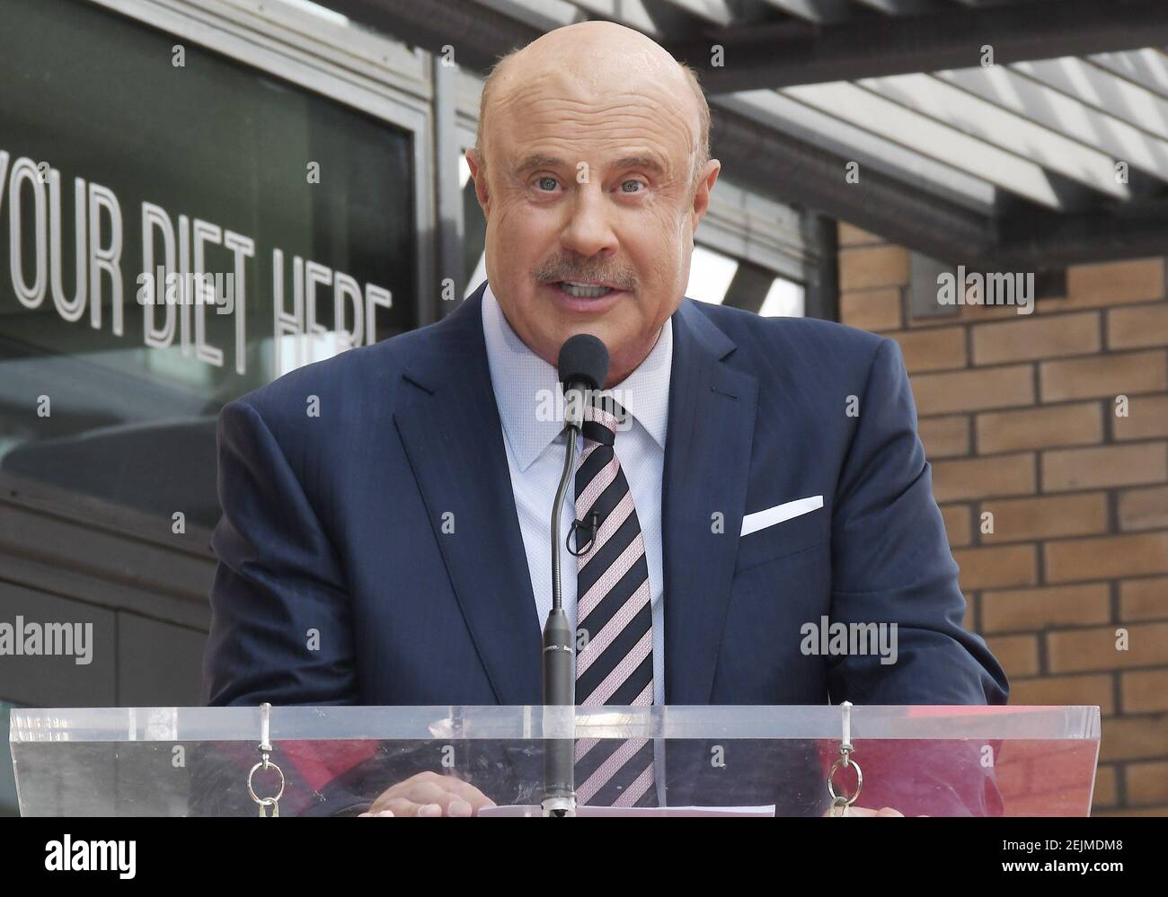 Dr. Phil McGraw Honoré Avec Star Lors De La cérémonie de La Renommée de ...