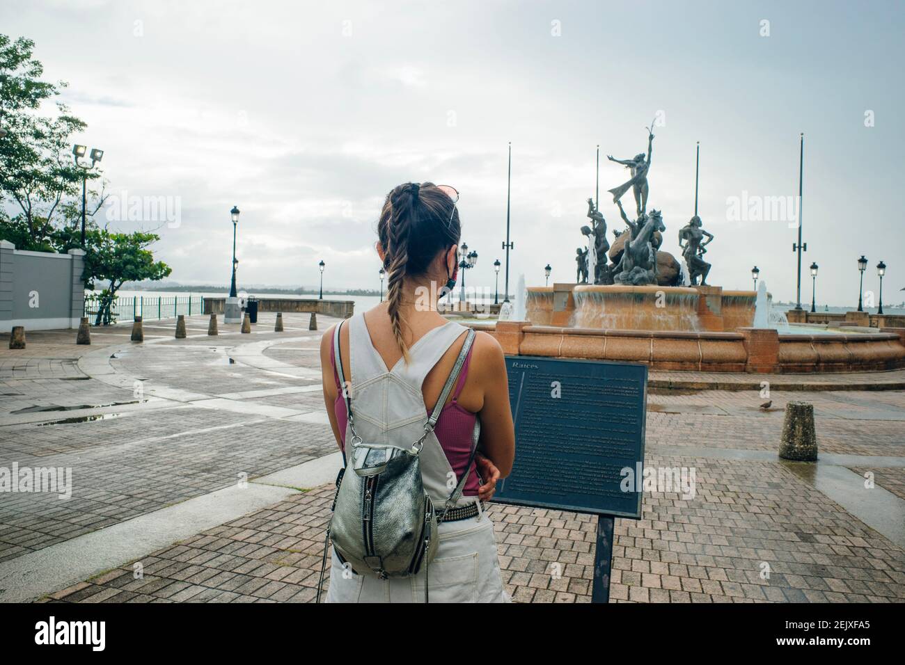 La statue historique de la fontaine Paseo de la Princesa située dans le vieux San Juan Puerto Rico - fev, 2021 Banque D'Images