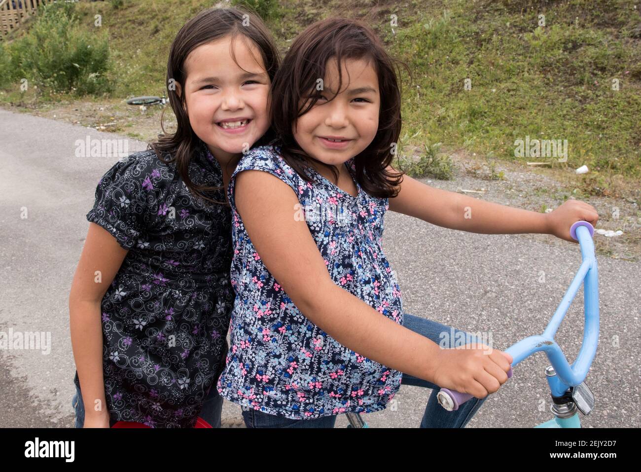Enfants autochtones, Nord du Québec, Canada Banque D'Images