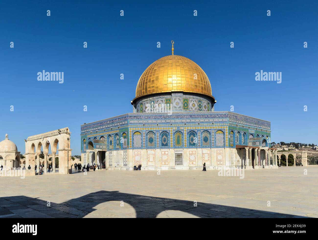 Dôme de la Mosquée du Rocher. Un des principaux sanctuaires de la vieille ville de Jérusalem. Banque D'Images