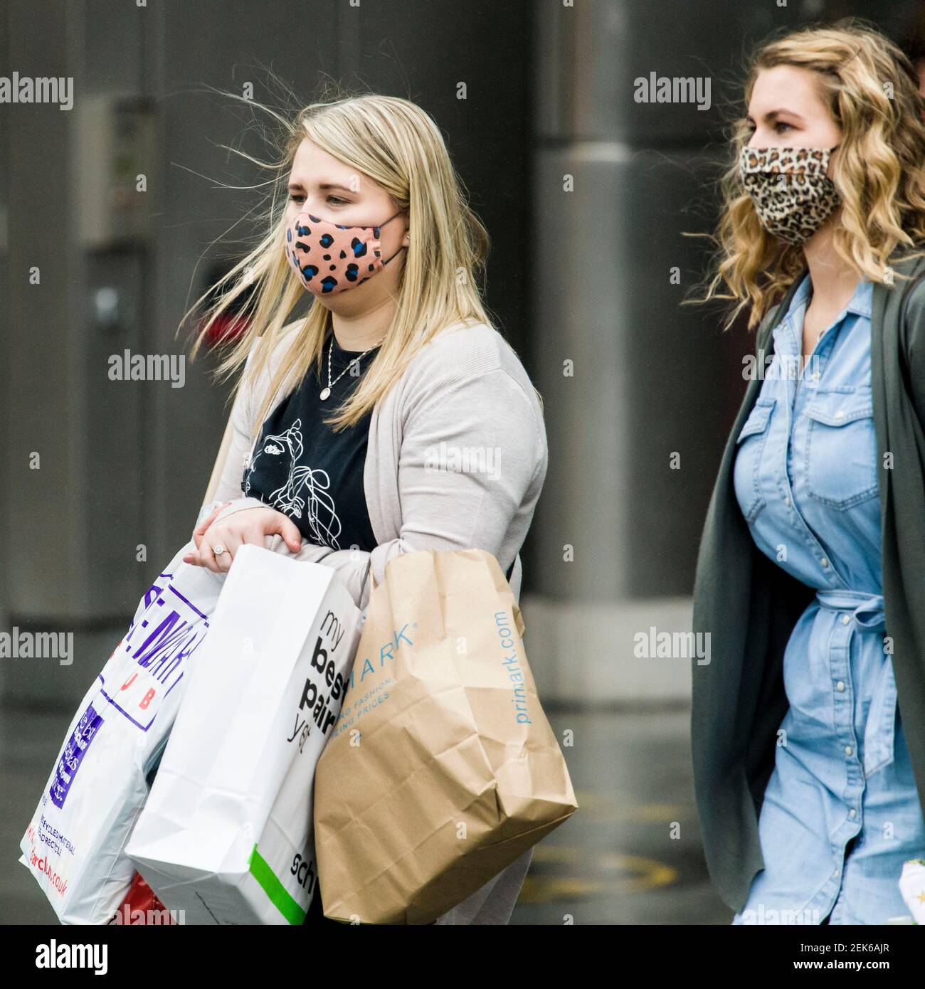 La boutique publique du « centre » de Livingston, West Lothian, avant un confinement de niveau 4, est introduite aujourd'hui (20 novembre) à 18:00, en raison de la montée des cas de covid-19. Crédit: Euan Cherry Banque D'Images