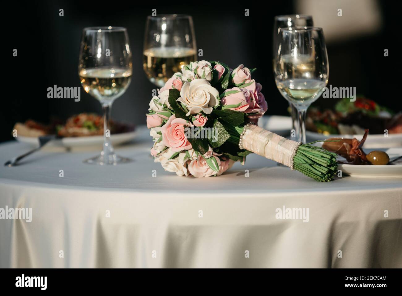 Mariage et banquet modernes et élégants, organisation de célébration, idée de cérémonie de mariage Banque D'Images
