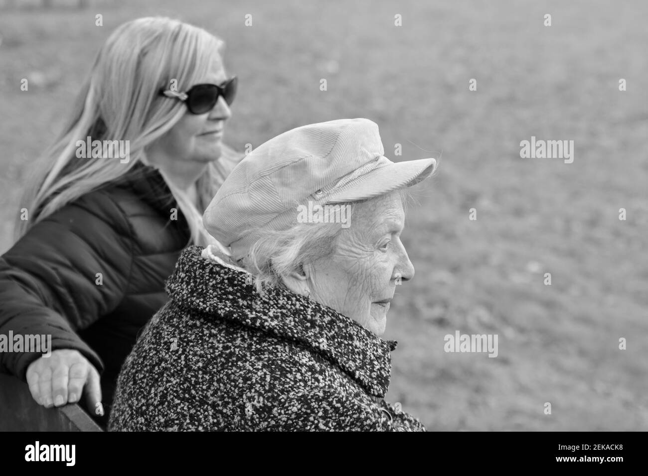 Femme De 90 Ans Banque d'image et photos - Alamy