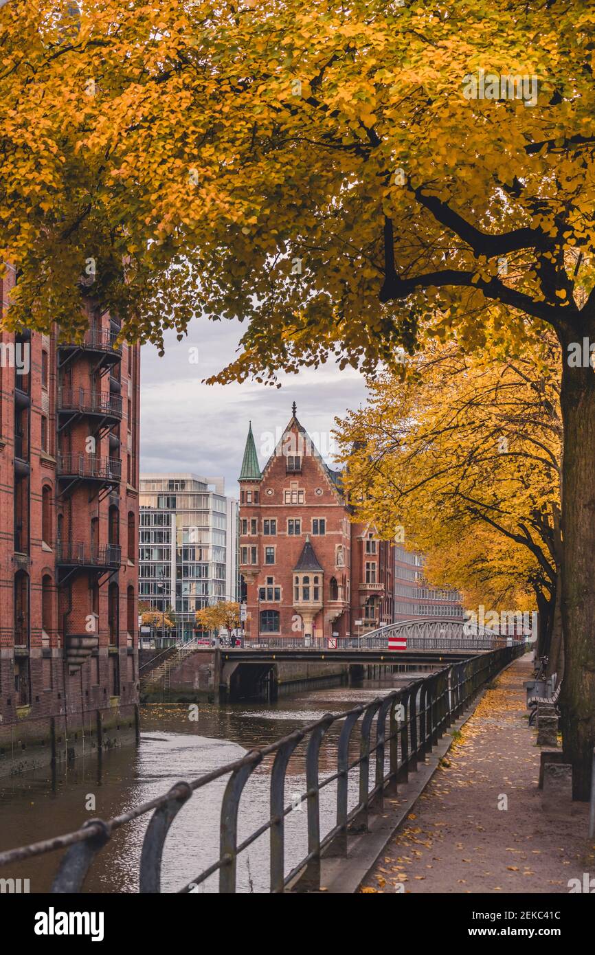 Allemagne, Hambourg, Speicherstadt en automne Banque D'Images