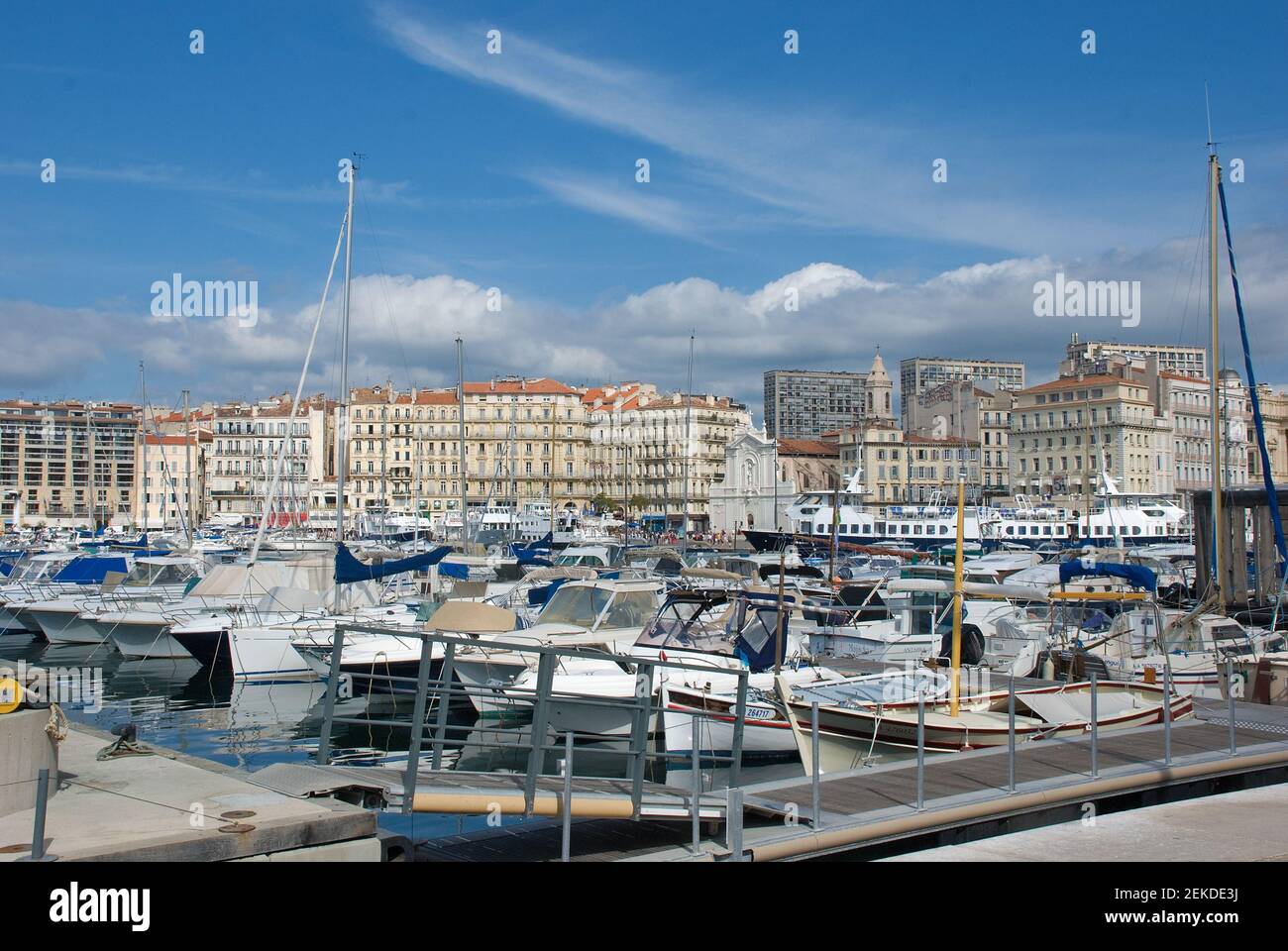 Le vieux port de Marseille (Vieux Port) à Marseille, Bouches-du-Rhône, Provence, France Banque D'Images
