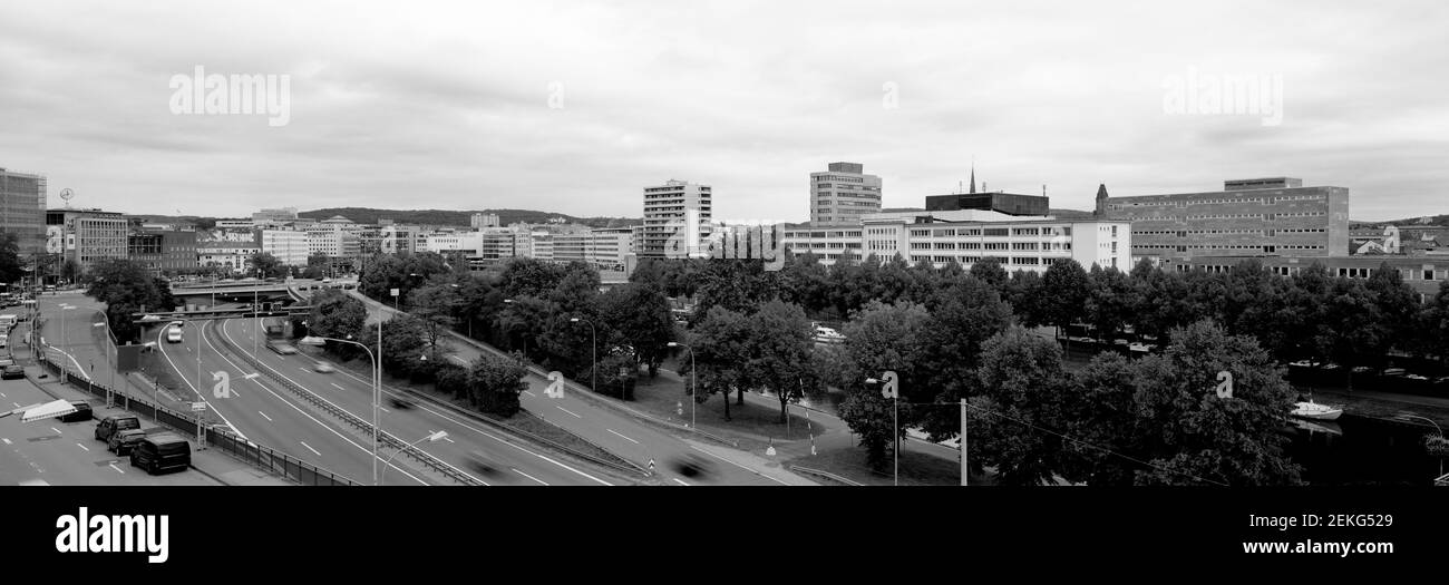 Paysage urbain noir et blanc, Sarrebrucken, Sarre, Allemagne Banque D'Images