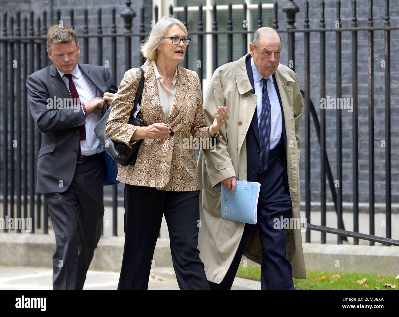 Richard Benyon (ancien député) Margot James, député, et Sir Nicholas Soames (député 1997-2019), rue Downing, 3 septembre 2019 Banque D'Images