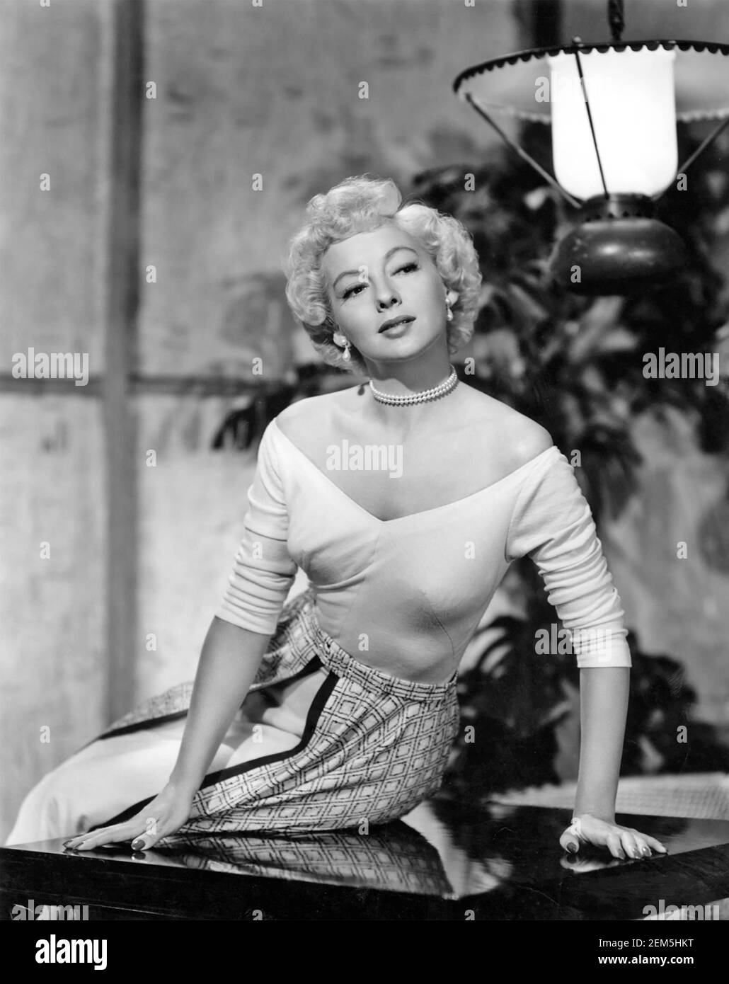 Evon Keyes Evelyn keyes Banque de photographies et d’images à haute résolution - Alamy