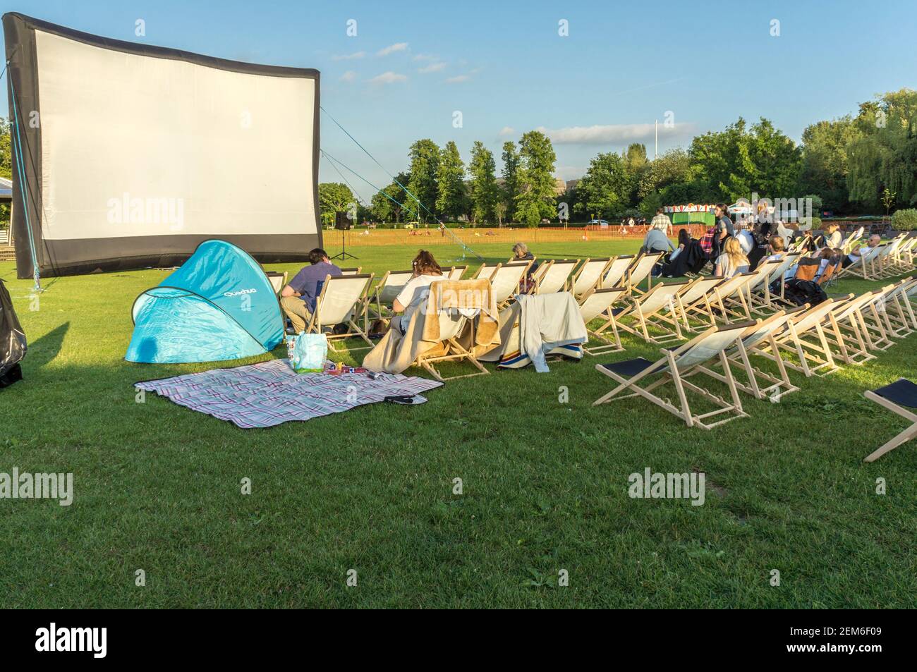 Cinéma en plein air, Henley on Thames, Oxfordshire, Angleterre, GB, ROYAUME-UNI Banque D'Images