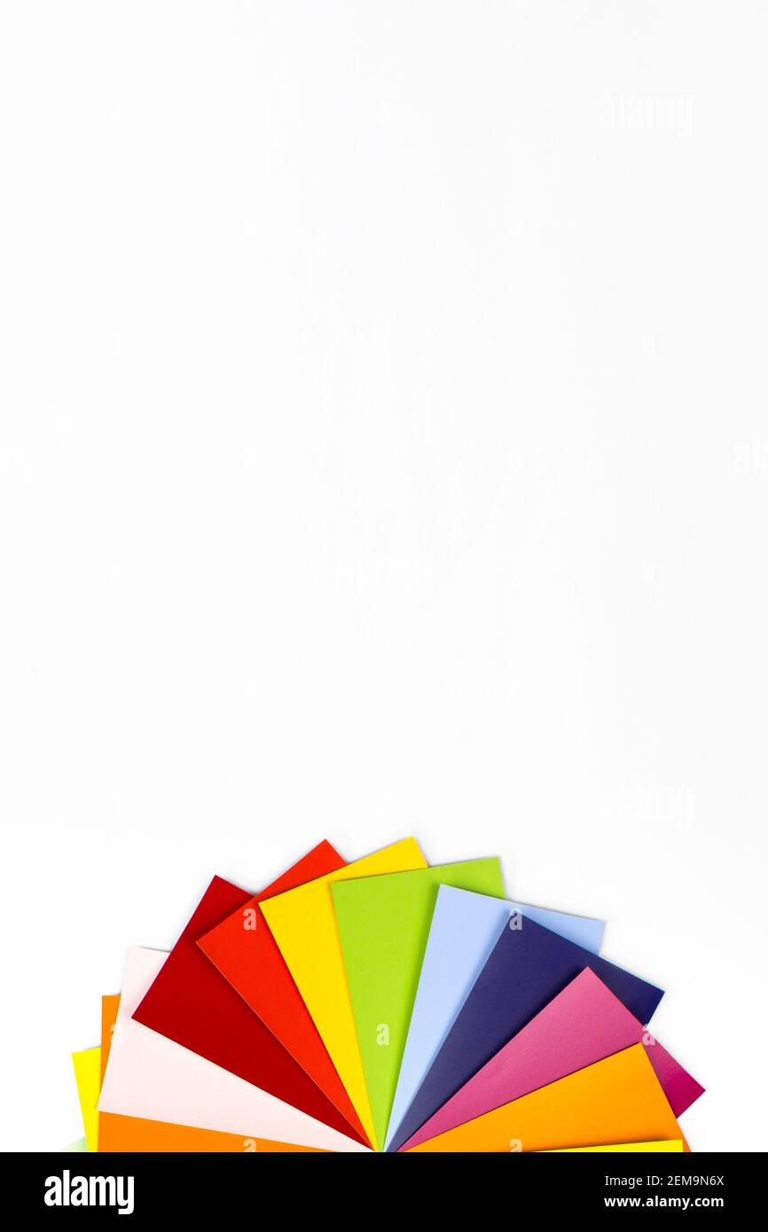 nuance de couleur aux couleurs riches. Guide des couleurs pour la sélection. Catalogue d'échantillons de couleurs Rainbow Banque D'Images
