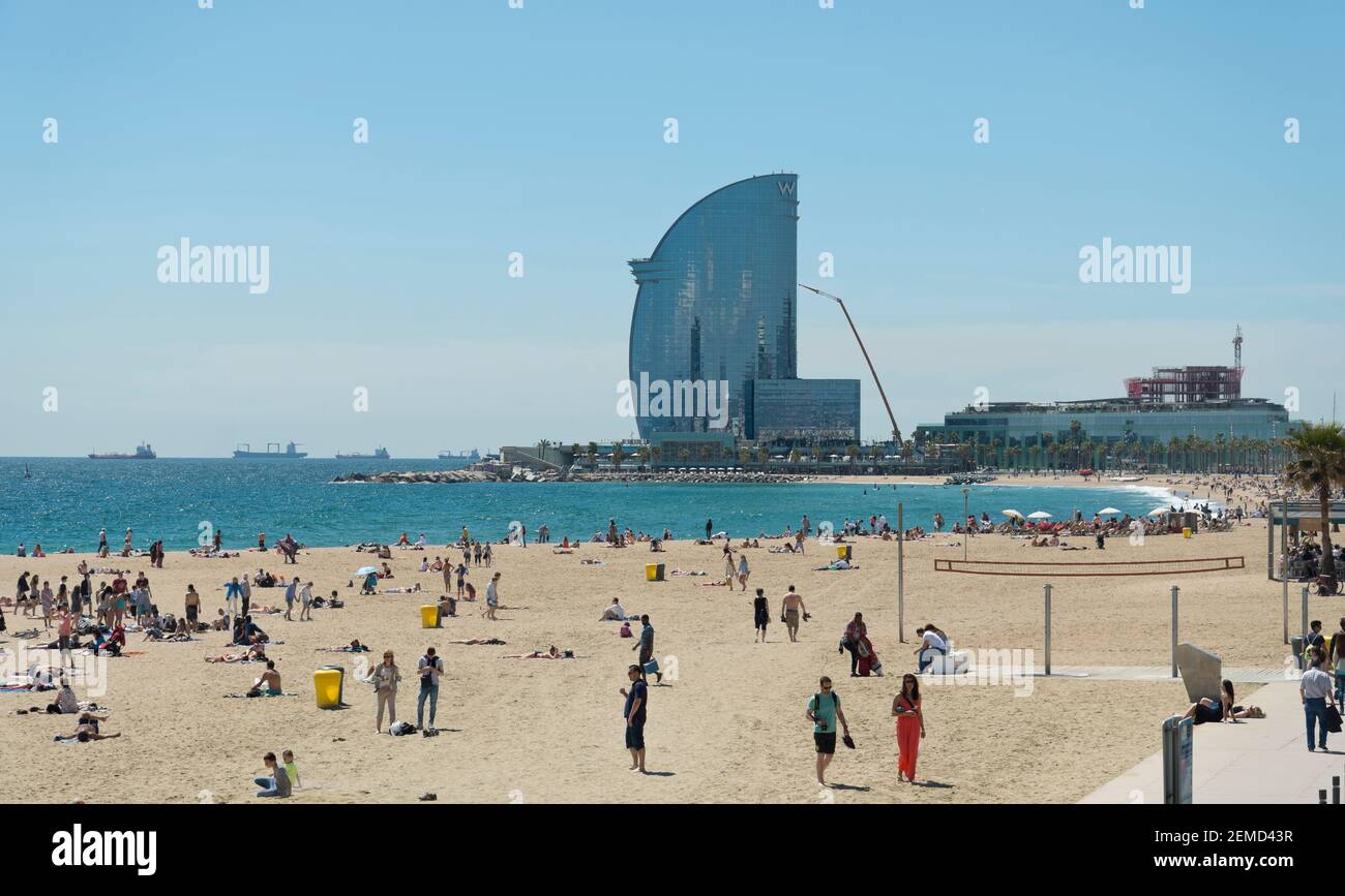 W hôtel sur le front de mer à Barcelone, Espagne. Banque D'Images