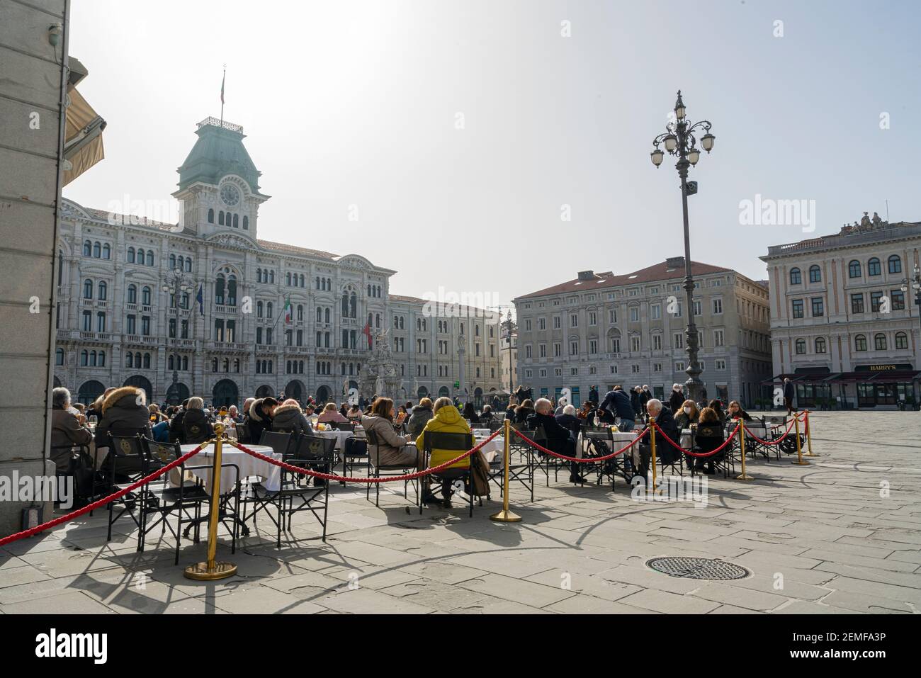 Trieste, Italie. 24 février 2021. Le célèbre café des glaces dans le centre-ville Banque D'Images