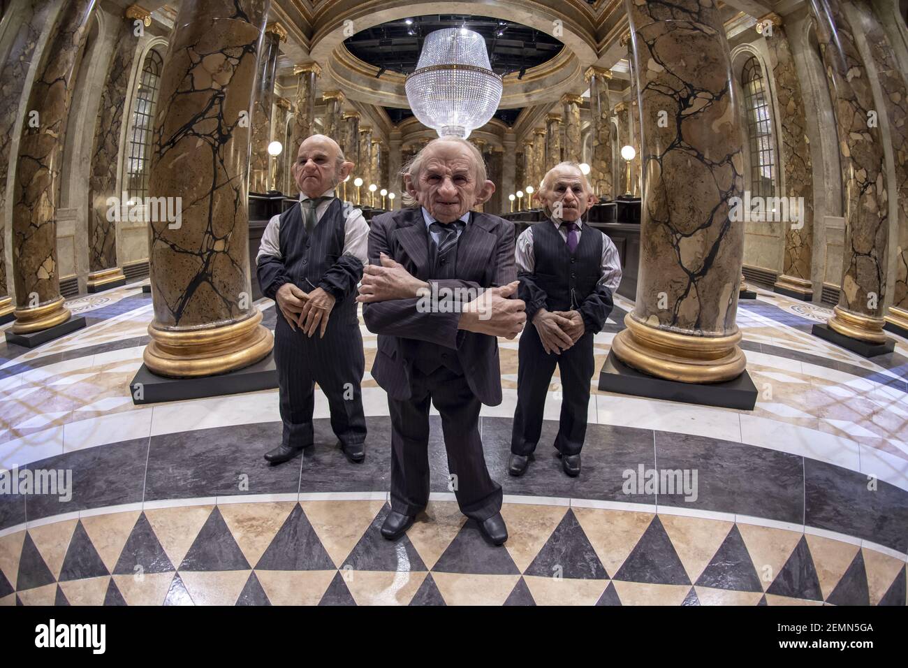 Des gobelins dans la banque originale de Gringotts Wizarding à Warner Bros. Studio Tour Londres