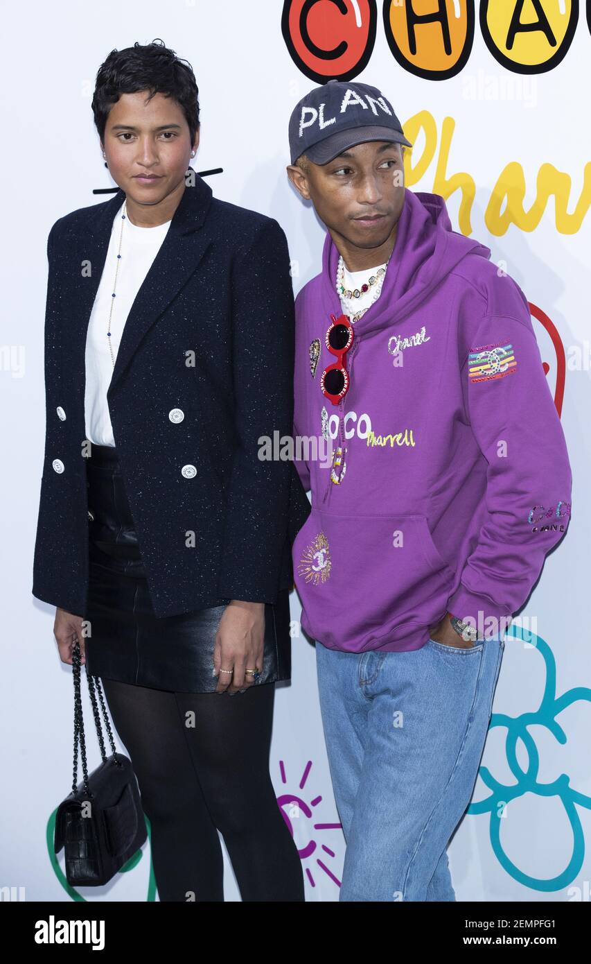 28 mars 2019 - Séoul, Corée du Sud : rappeur américain, chanteur, auteur-compositeur, producteur de disques, designer de mode Pharrell Williams avec sa femme Helen Lasichanh assister à un appel photo pour le lancement de la collection Chanel Pharrell Williams à Séoul, Corée du Sud, le 28 mars 2019. (Photo de Lee Young-ho/Sipa USA) Banque D'Images