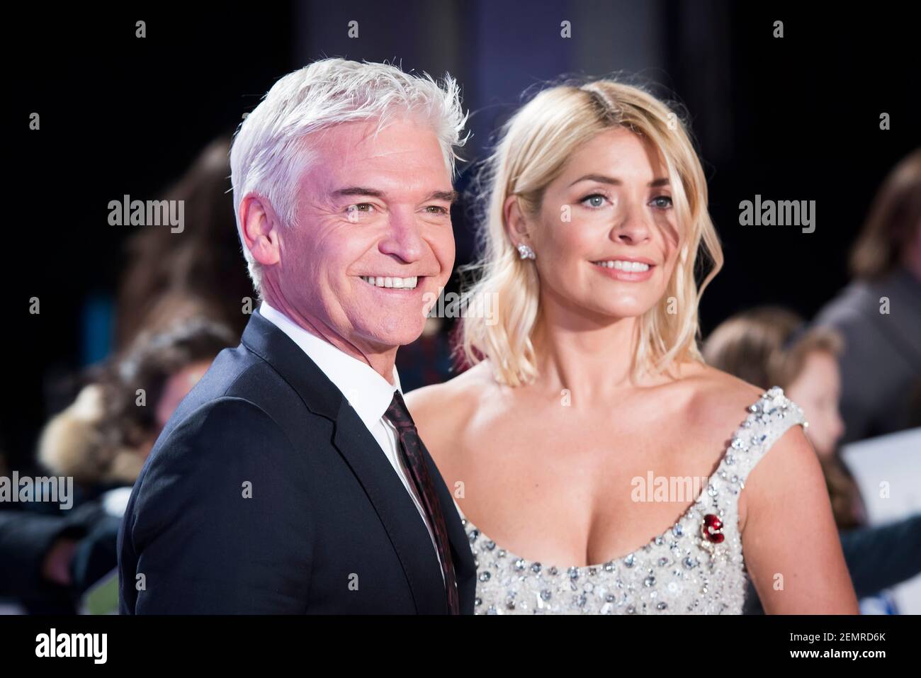 Phillip Schofield et Holly Willougby arrivent au Daily Mirror Pride Britain Awards 2018, à l'hôtel Grosvenor, Londres. Date de la photo: Lundi 29 octobre 2018. Le crédit photo devrait se lire: David Jensen Banque D'Images