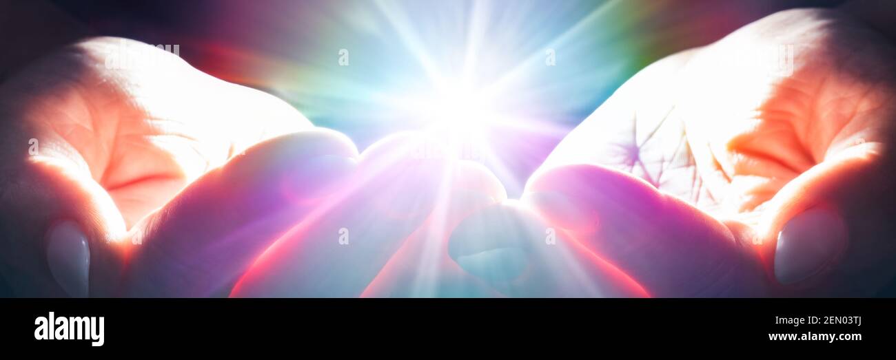 Reiki spirituel psychique énergie et champ lumineux de Heal Banque D'Images