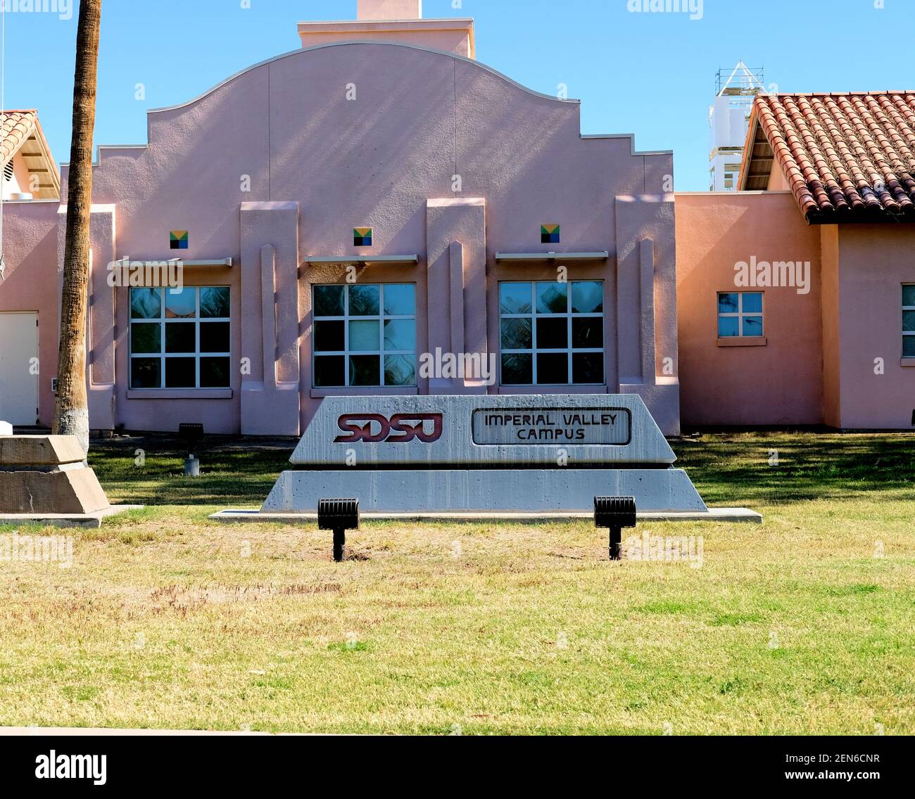 Panneau extérieur au campus de la vallée impériale de l'université d'État de San Diego à Calexico, Californie, États-Unis. Banque D'Images