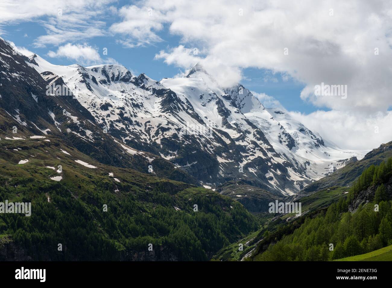 Großglockner, le sommet le plus élevé d'Autriche depuis l'est et le nord-est avec Kleinglockner et Pallavicinirinne, Glocknergruppe, Autriche Banque D'Images