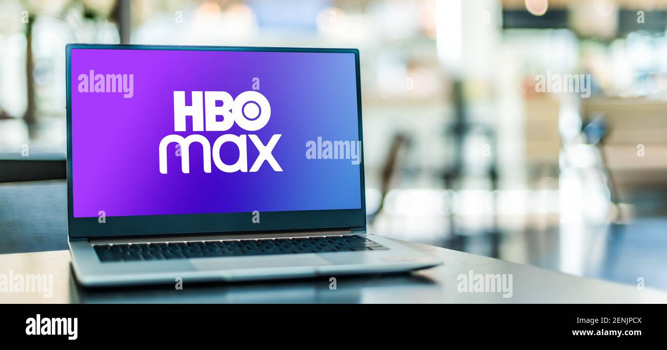 POZNAN, POL - 6 JANVIER 2021 : ordinateur portable affichant le logo de HBO Max, un service américain de streaming vidéo à la demande par abonnement détenu par AT&T. Banque D'Images