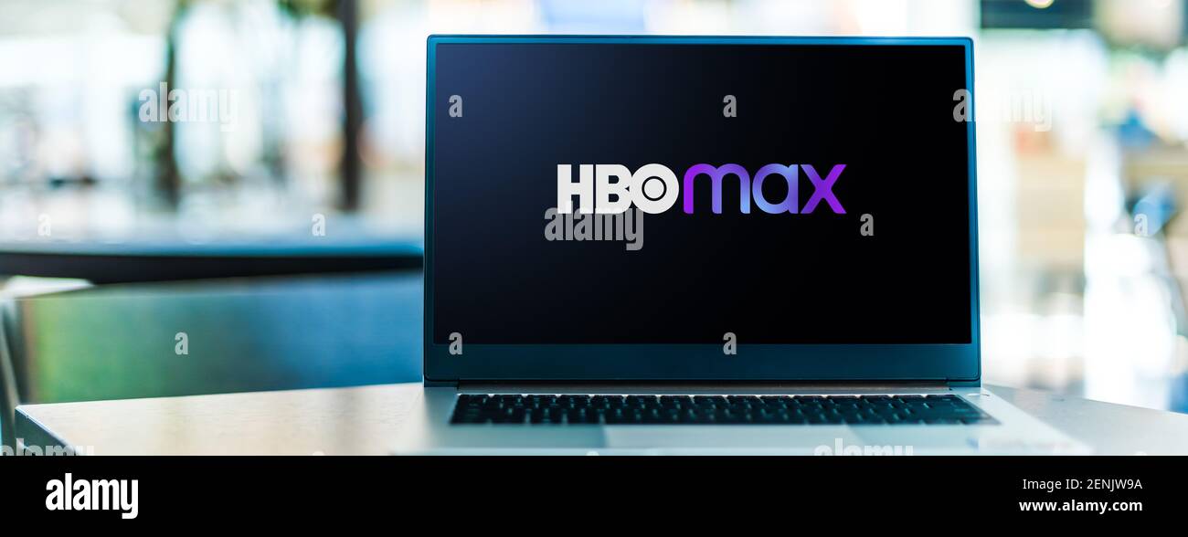 POZNAN, POL - 6 JANVIER 2021 : ordinateur portable affichant le logo de HBO Max, un service américain de streaming vidéo à la demande par abonnement détenu par AT&T. Banque D'Images